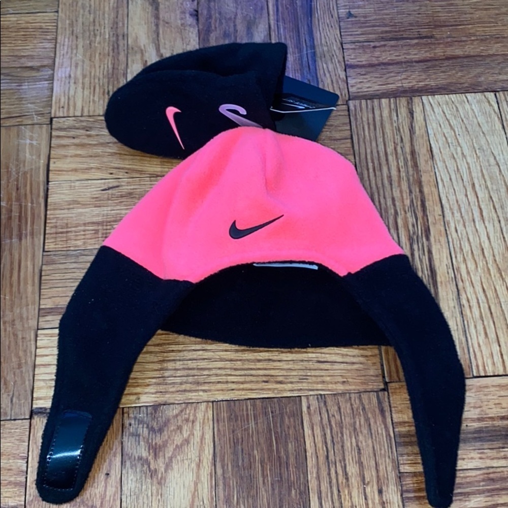 NWT Nike pink and black infant hat and mitten set